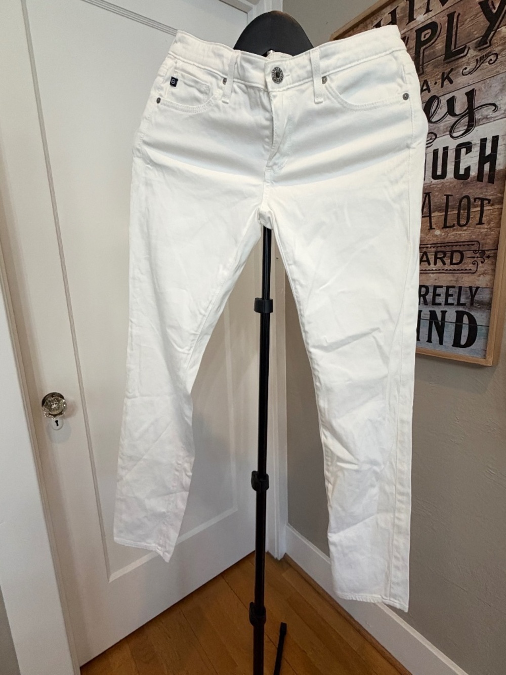 AG Adriano Goldschmied The Stevie Ankle White Jeans Size 26R Slim Straight